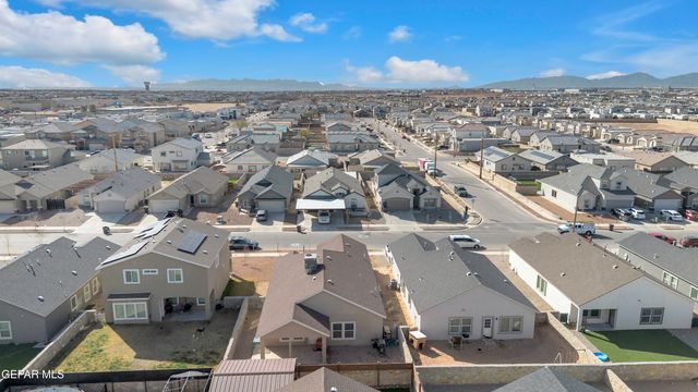 1032 Indigo Sky Street, Horizon City, TX 79928