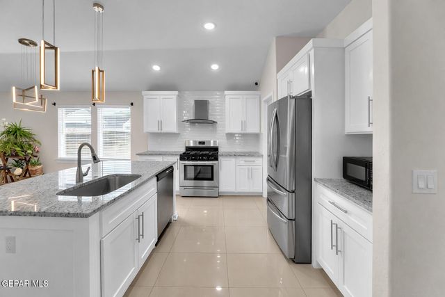 1032 Indigo Sky Street, Horizon City, TX 79928