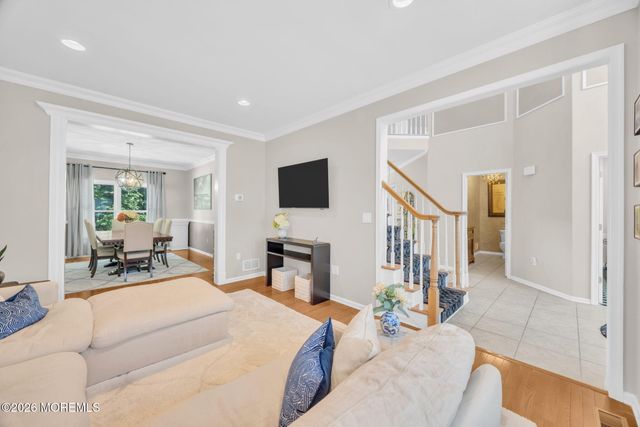 64 Monkton Road, Manalapan, NJ 07726