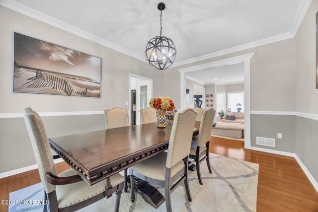 64 Monkton Road, Manalapan, NJ 07726