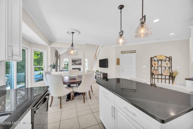 64 Monkton Road, Manalapan, NJ 07726