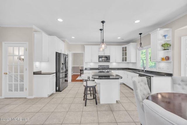 64 Monkton Road, Manalapan, NJ 07726