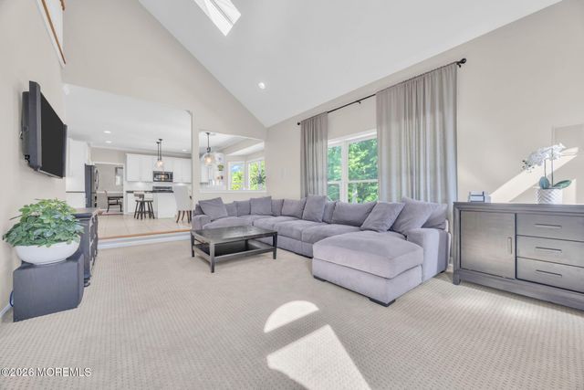 64 Monkton Road, Manalapan, NJ 07726