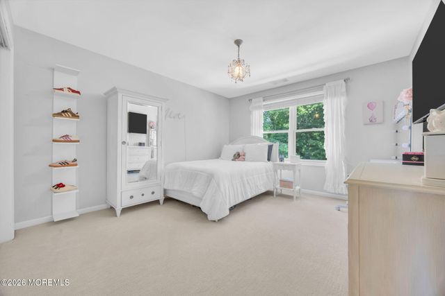 64 Monkton Road, Manalapan, NJ 07726