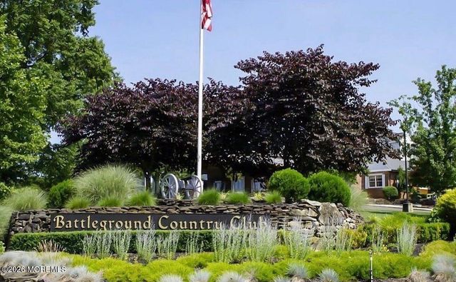 64 Monkton Road, Manalapan, NJ 07726