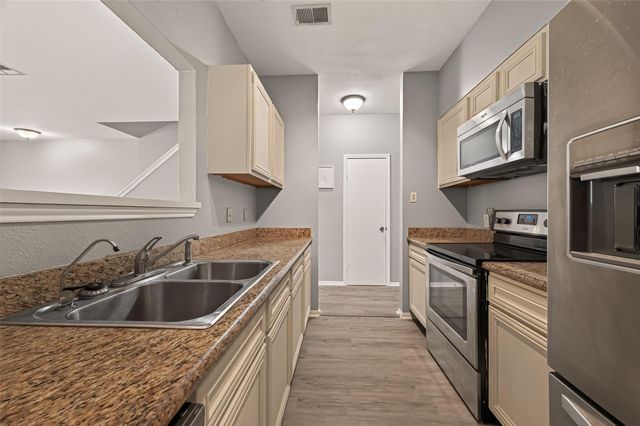 8091 El Mundo Street 8091, Houston, TX 77054