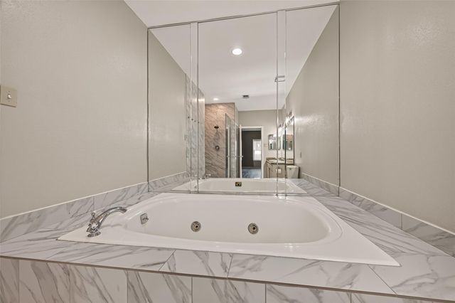 8091 El Mundo Street 8091, Houston, TX 77054