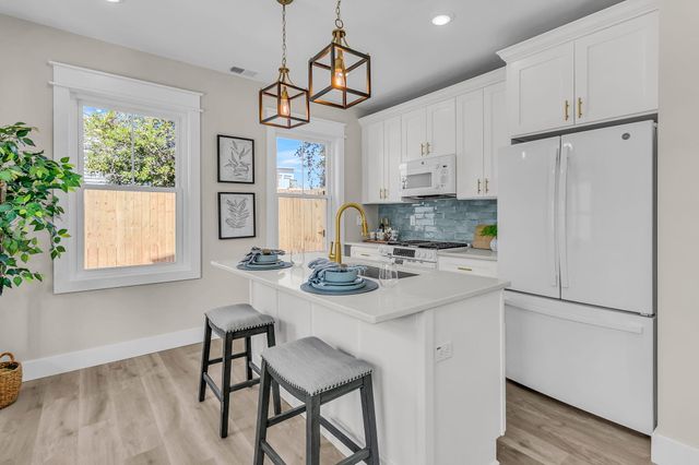 6 & 6.5 Addison Street, Charleston, SC 29403