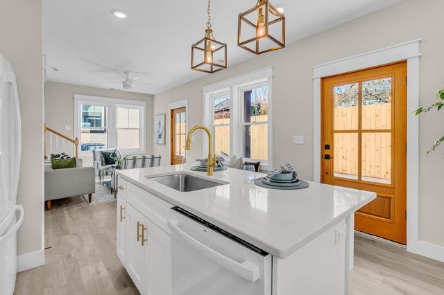 6 & 6.5 Addison Street, Charleston, SC 29403