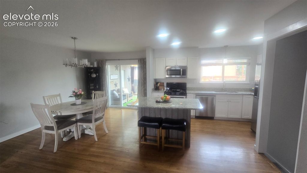 601 Crestridge Avenue, Colorado Springs, CO 80906 — photo 4