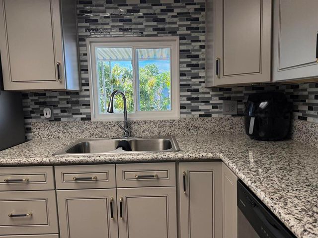 200 N El Camino Real 149, Oceanside, CA 92058