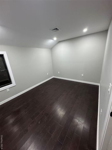 16720 140th Avenue, Jamaica, NY 11434