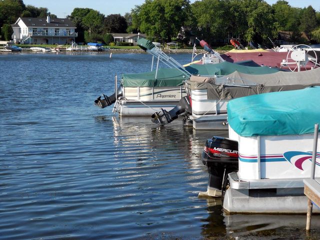 2161 Landings LANE, Delavan, WI 53115