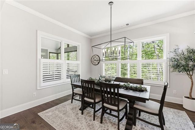 7162 Bluebird Cove, Gainesville, GA 30506