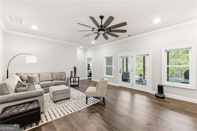7162 Bluebird Cove, Gainesville, GA 30506