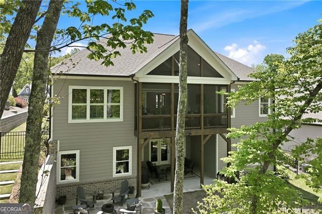 7162 Bluebird Cove, Gainesville, GA 30506