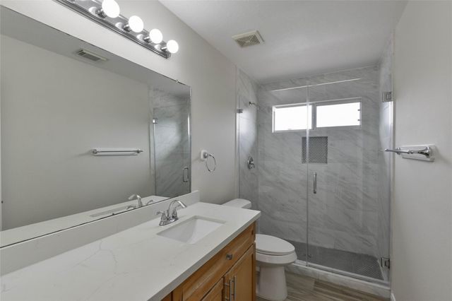 15707 Sandisfield Lane, Houston, TX 77084