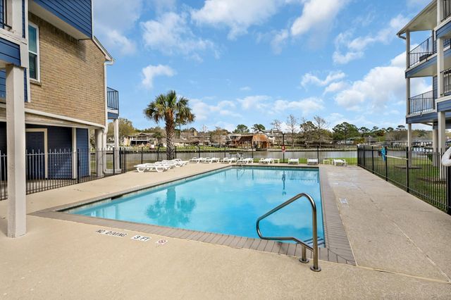 18519 Egret Bay Boulevard 1803, Webster, TX 77058