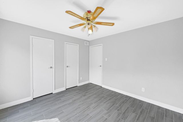 18519 Egret Bay Boulevard 1803, Webster, TX 77058