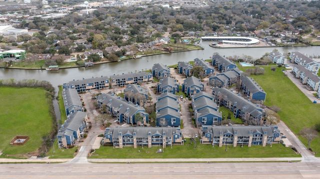 18519 Egret Bay Boulevard 1803, Webster, TX 77058