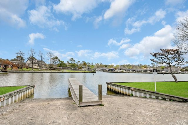 18519 Egret Bay Boulevard 1803, Webster, TX 77058