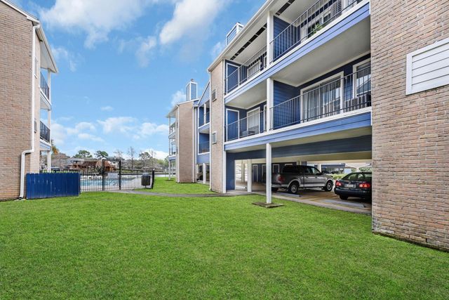 18519 Egret Bay Boulevard 1803, Webster, TX 77058