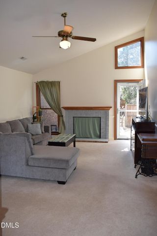 5500 Fortunes Ridge Drive Apt 85c, Durham, NC 27713