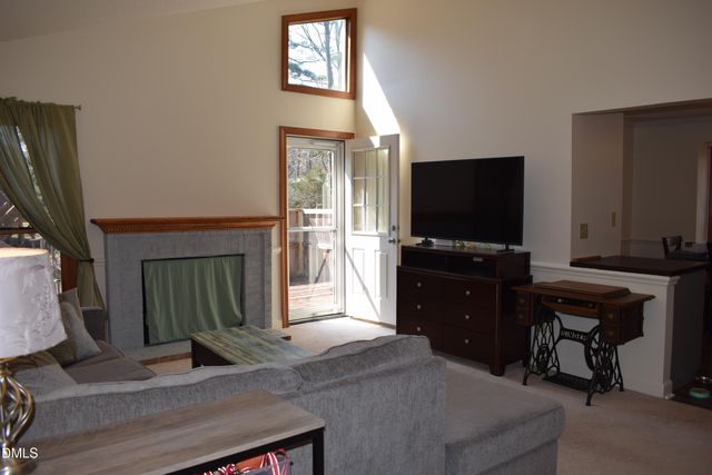 5500 Fortunes Ridge Drive Apt 85c, Durham, NC 27713