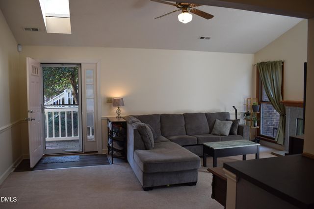 5500 Fortunes Ridge Drive Apt 85c, Durham, NC 27713