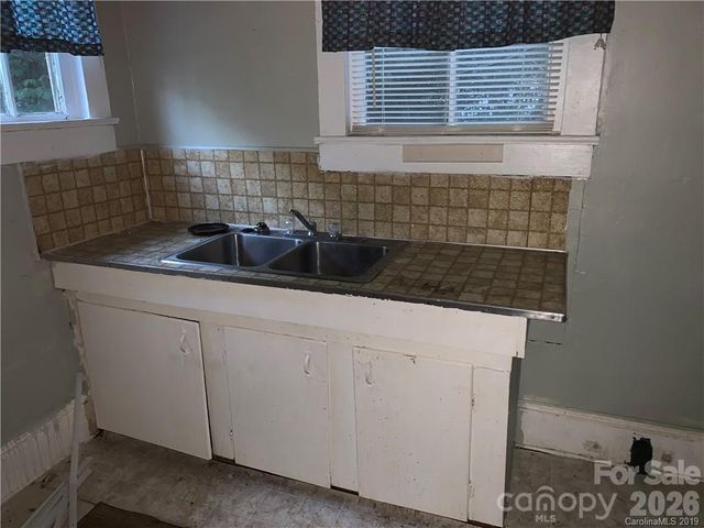 917 Logan Street, Shelby, NC 28150