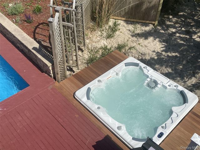 300 Lewis Walk, Cherry Grove, NY 11782