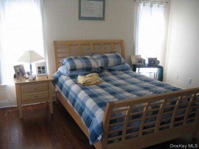 300 Lewis Walk, Cherry Grove, NY 11782