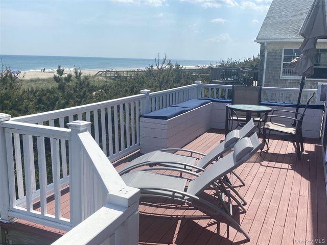 300 Lewis Walk, Cherry Grove, NY 11782