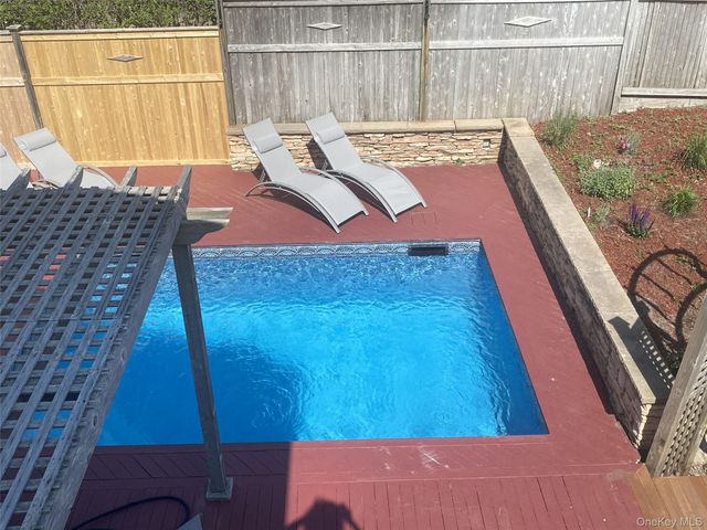 300 Lewis Walk, Cherry Grove, NY 11782