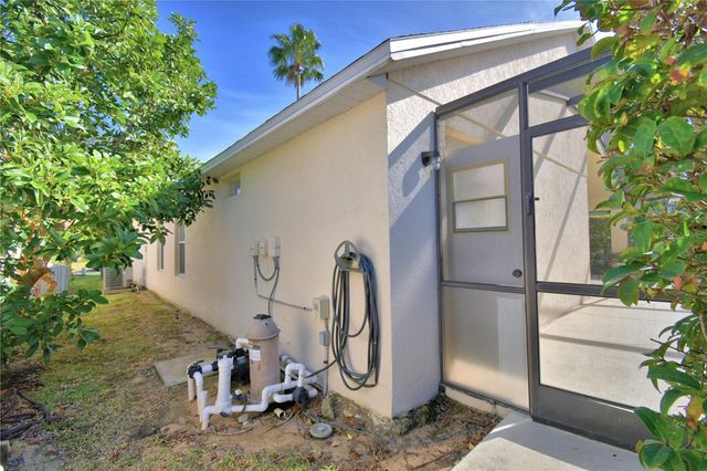 1143 CASTERTON CIRCLE, Davenport, FL 33897