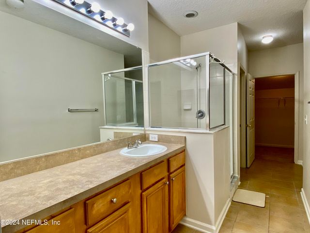 5663 GREENLAND Road 304, Jacksonville, FL 32258