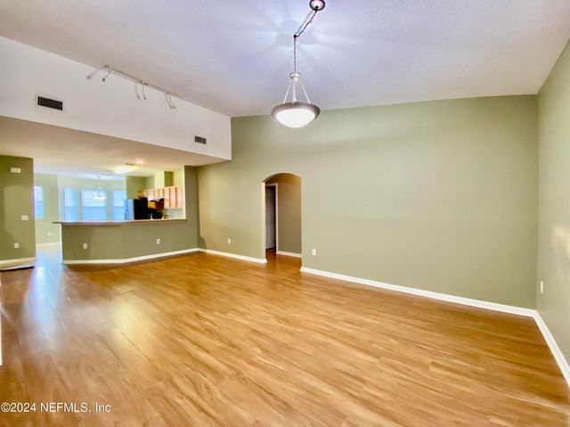 5663 GREENLAND Road 304, Jacksonville, FL 32258