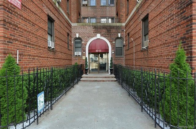 42-52 Layton Street 6F, Elmhurst, NY 11373