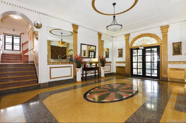 42-52 Layton Street 6F, Elmhurst, NY 11373