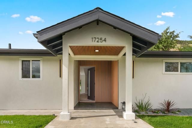 17254 Warrington Drive, Los Angeles, CA 91344