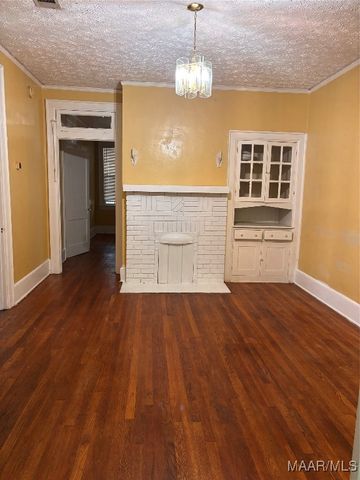 1561 S Court Street, Montgomery, AL 36104