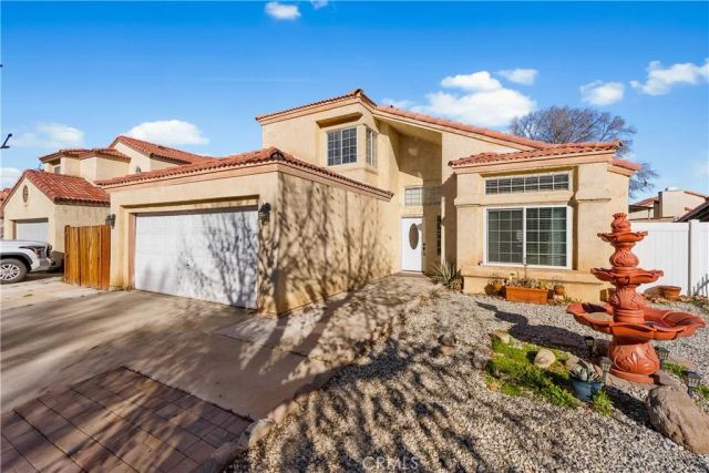 1733 E Norberry, Lancaster, CA 93535