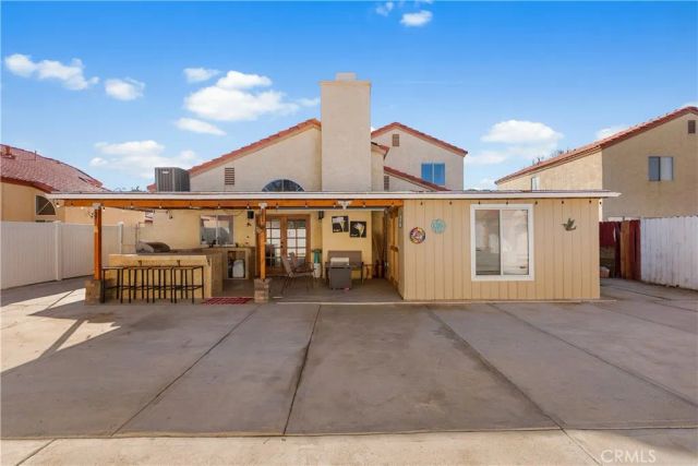 1733 E Norberry, Lancaster, CA 93535