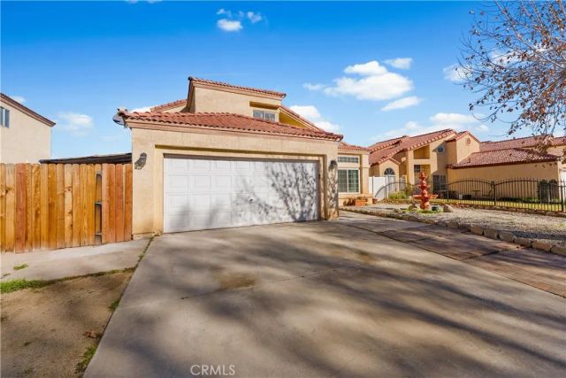 1733 E Norberry, Lancaster, CA 93535