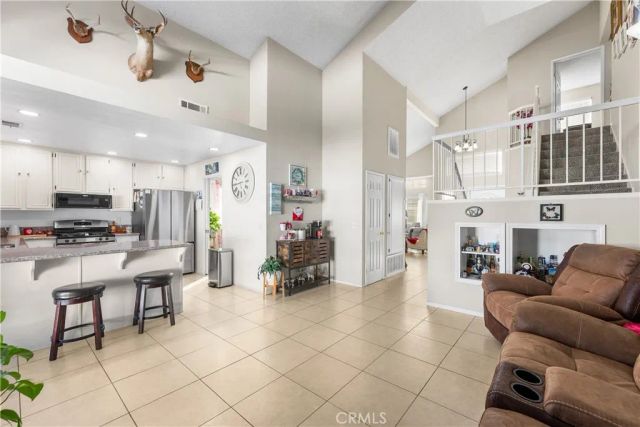 1733 E Norberry, Lancaster, CA 93535