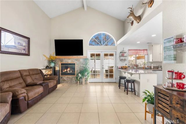 1733 E Norberry, Lancaster, CA 93535