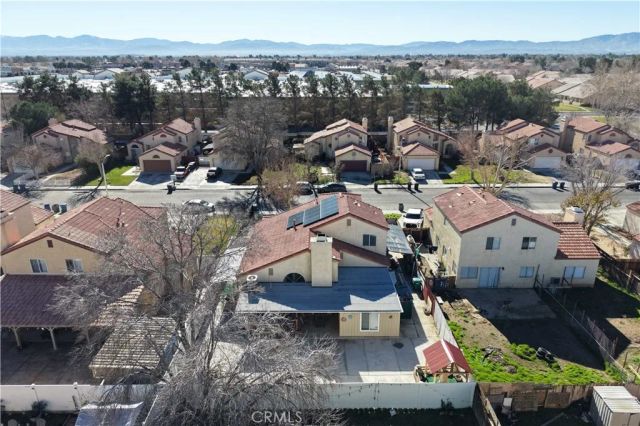 1733 E Norberry, Lancaster, CA 93535