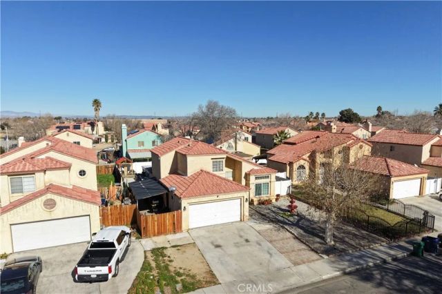 1733 E Norberry, Lancaster, CA 93535