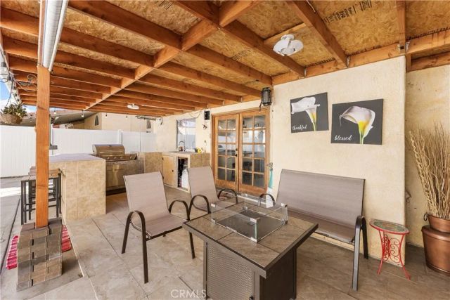 1733 E Norberry, Lancaster, CA 93535