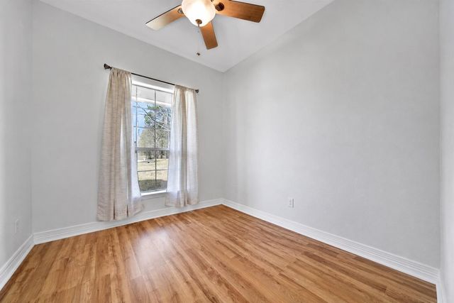 21 Twin Forks Drive, Willis, TX 77378